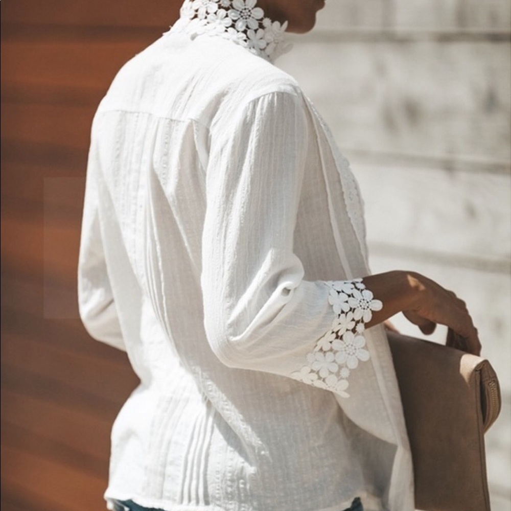 💃🏻Boho Floral Ruffle Button up lace top - Picture 3 of 14